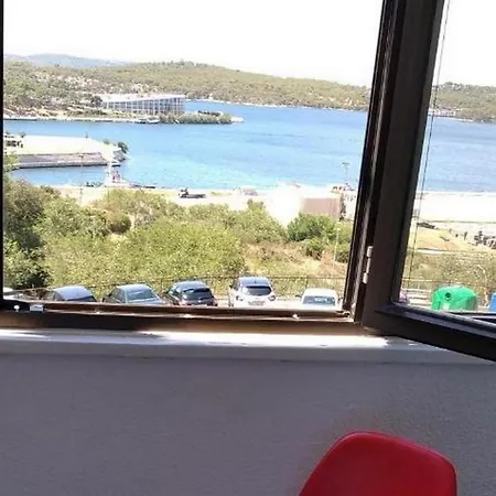 With Wifi - 22002 Apartament