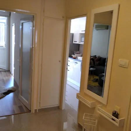 Apartment With Wifi - 22002